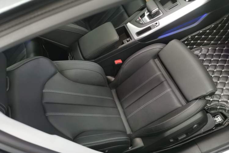 Used Audi A4L 2020 40 TFSI Fashion Dynamic Model
