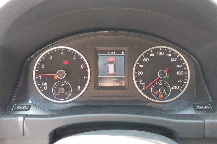 Used Volkswagen Tiguan 2012 2.0 TSI Comfort Edition Instrument Cluster