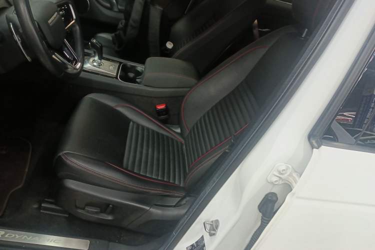 Used Land Rover Discovery Sport New Energy 2022 Facelifted P300e Plug-in Hybrid Electric Version Left Front Seat