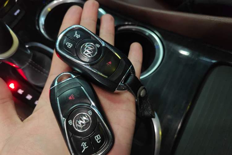 Used Buick Envision 2018 28T Four-Wheel Drive Elite Version