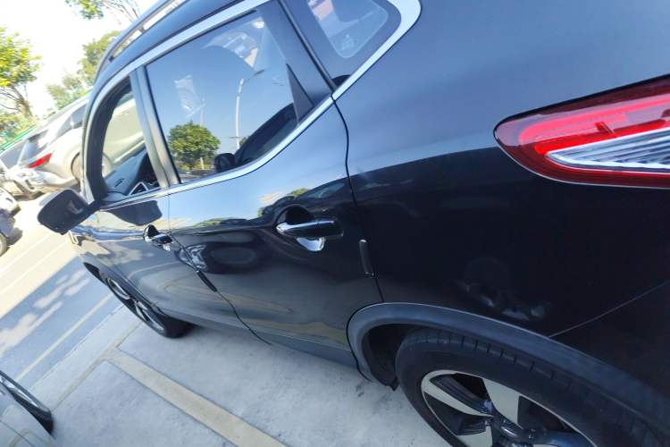 Used Nissan Qashqai 2016 2.0L CVT Flagship Edition
