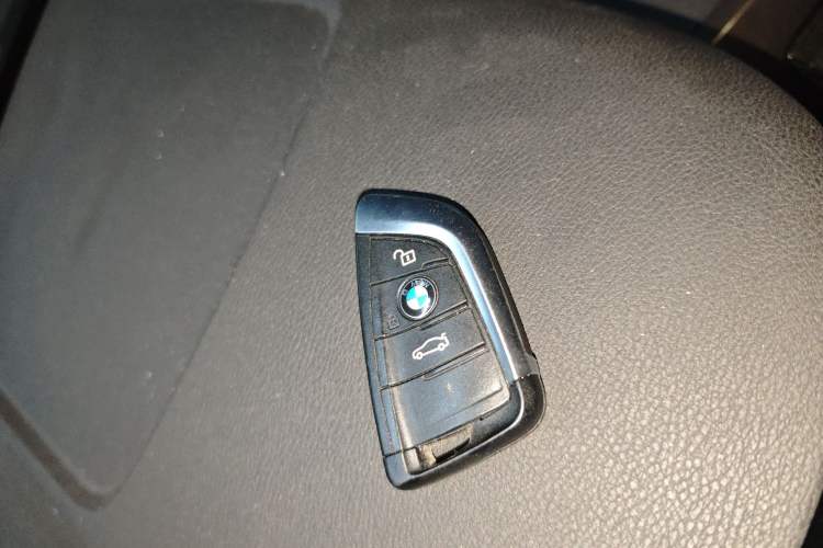 Used BMW X1 2018 sDrive18Li Luxury Model