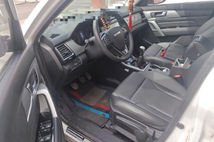 Used Haval H2 2016 Red-Label 1.5T Manual Two-Wheel Drive Luxury Model