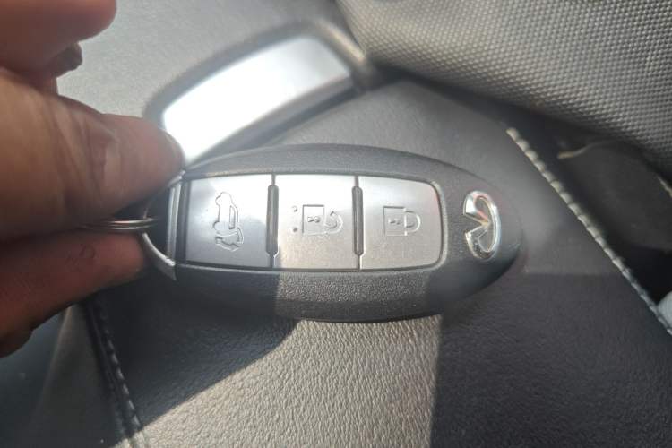 Used Infiniti QX50 2018 2.0T Two-Wheel Drive Fashion Edition
