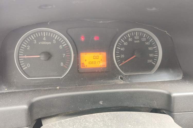 Used FORTHING Lingzhi 2016 M3 1.6L 7-Seater Comfort Model China IV Standard