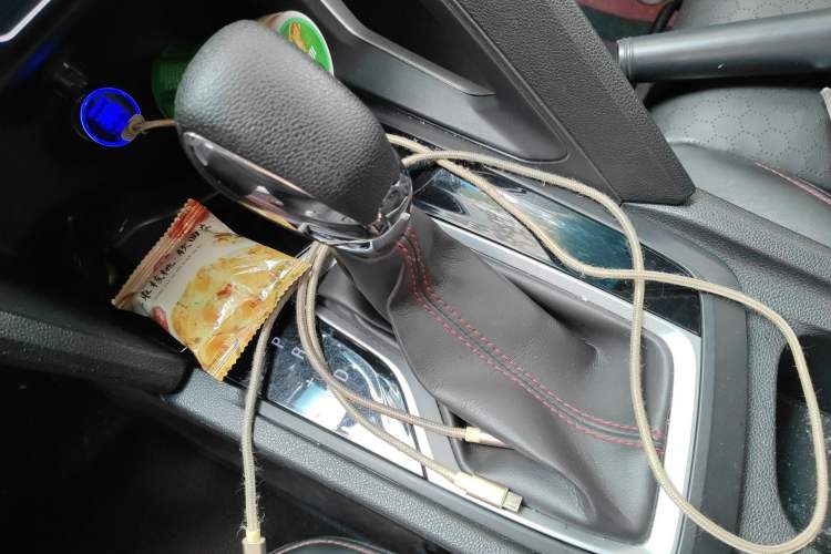 Used Chevrolet Orlando 2018 Redline 530T Automatic Enjoyment Edition (5+2 Model) – China V Standard Gear Lever