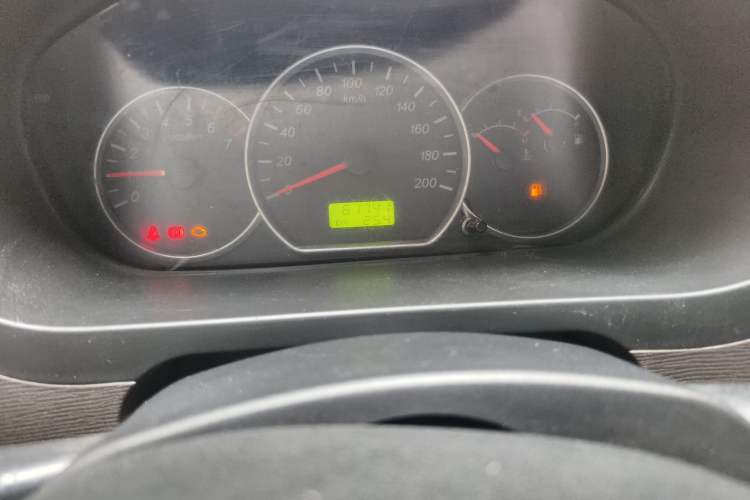 Used Wuling Hongguang 2020 1.2L S Base Model China VI LSI Odometer Close Up