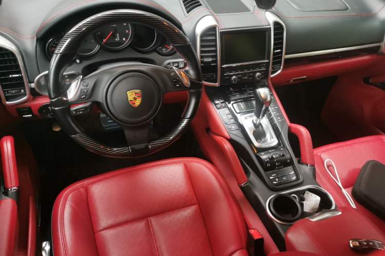 Used Porsche Cayenne 2011 Cayenne 3.0T Center Console