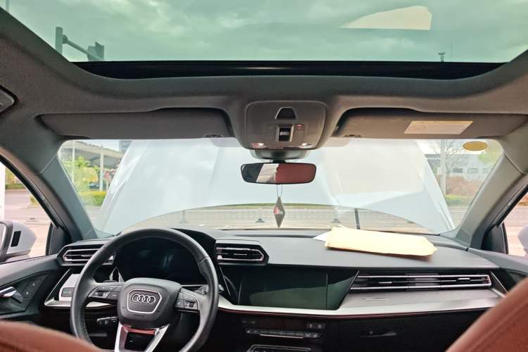 Used Audi A3 2025 A3L Limousine 35TFSI Prestige Edition + Luxury Selection Package Headliner