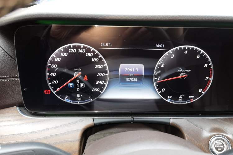Used Mercedes-Benz E-Class 2019 E 300 L Luxury Model Instrument Cluster