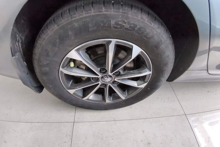 Used BYD Qin PLUS 2024 HONOR Edition DM-i 55KM Leading Model
