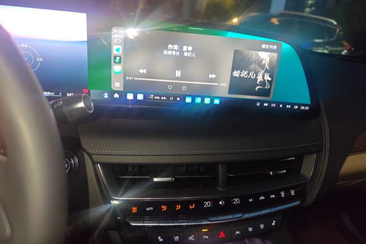 Used Cadillac CT5 2024 28T Prestige Edition Audio And AC Panel