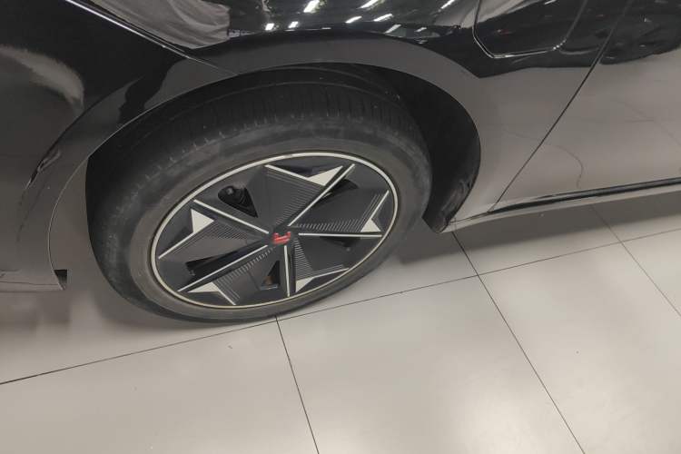 Used Rising ER6 2021 New Dynamic Edition 520km Smart Leading Version
