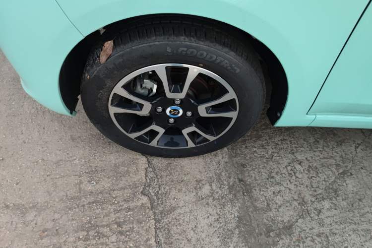 Used Brilliance Xinri i03 2021 318 km 31.45 kWh