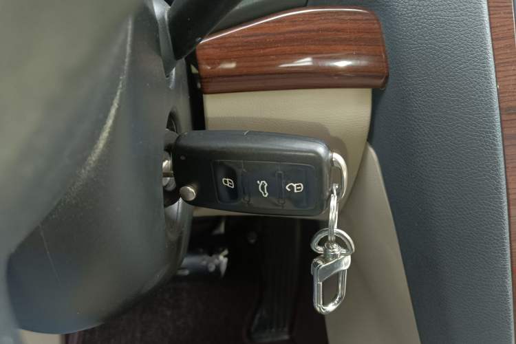 Used Skoda Octavia 2014 1.6L Automatic Yijun Edition Vehicle Key