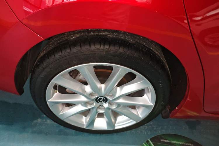 Used Mazda Mazda 3 Axela 2017 Sedan 2.0L Automatic Flagship Model China V Standard
