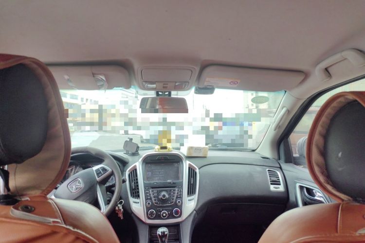 Used JMC Yusheng S350 2013 2.0T Manual 4x4 Gasoline Luxury Edition 5 Seats Headliner