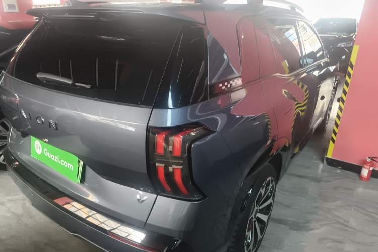 Used AION V 2024 Aion Tyrannosaurus 650 LiDAR Edition Rear Right 45 Deg