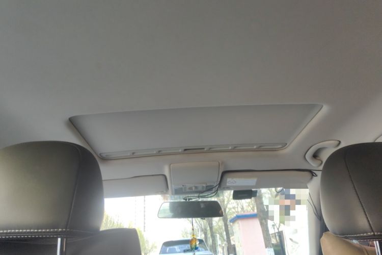 Used Volkswagen Lavida 2015 1.6L Manual Comfort Edition Headliner