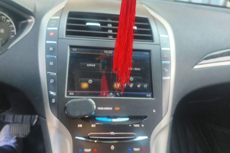 Used Lincoln MKZ 2014 2.0T Prestige Edition Audio And AC Panel