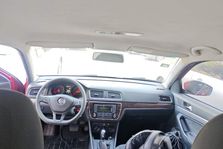 Used Volkswagen Gran Lavida 2015 1.6L Automatic Fashion Edition