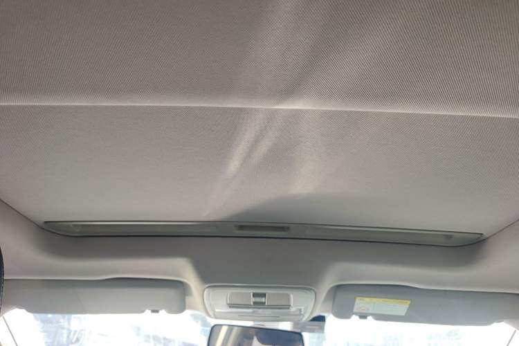 Used Roewe i6 New Energy 2017 45T Hybrid Connect & Smart Enjoyment Edition