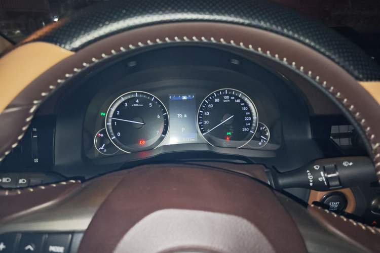 Used Lexus ES 2017 200 30th Anniversary Edition