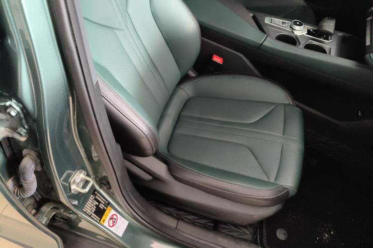 Used CHANGAN NEVO A06 2023 Base Model Right Front Seat
