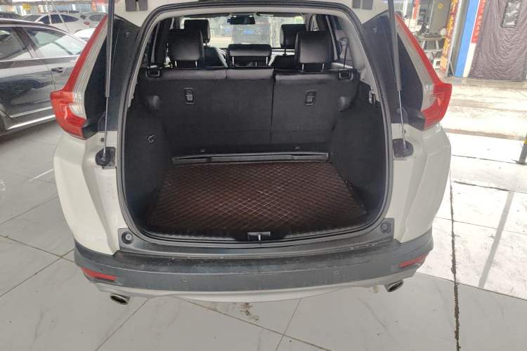 Used Honda CR-V 2017 240TURBO CVT Front-Wheel Drive Fashion Edition
