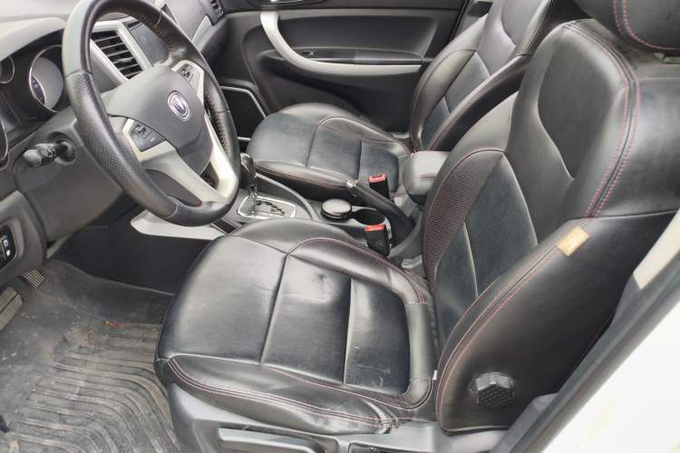 Used CHANGAN CS35 2015 1.6L Automatic Luxury Model China V Standard Left Front Seat