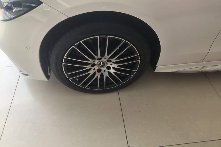 Used Mercedes-Benz C-Class 2024 Restyled C 260 L Sport Edition Left Front Wheel Hub