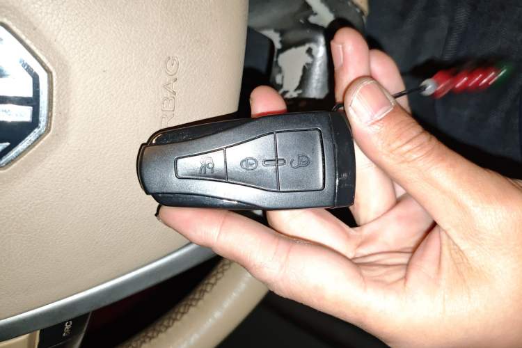 Used MG 6 2012 Hatchback 1.8L Automatic Drive Value Edition Vehicle Key