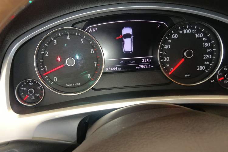 Used Volkswagen Touareg 2011 3.0 TSI Standard Version