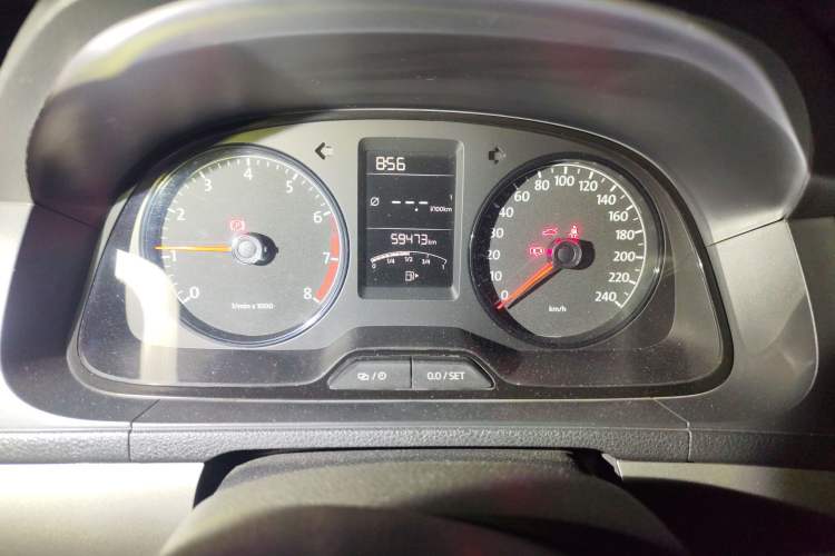 Used Volkswagen Lavida 2013 Revised Classic 1.6L Manual Fashion Edition
