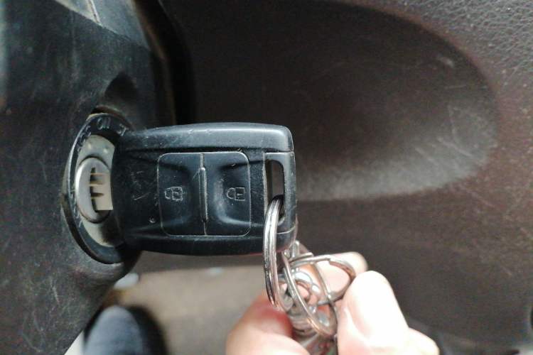 Used Wuling Rongguang V 2016 1.5L Standard Version