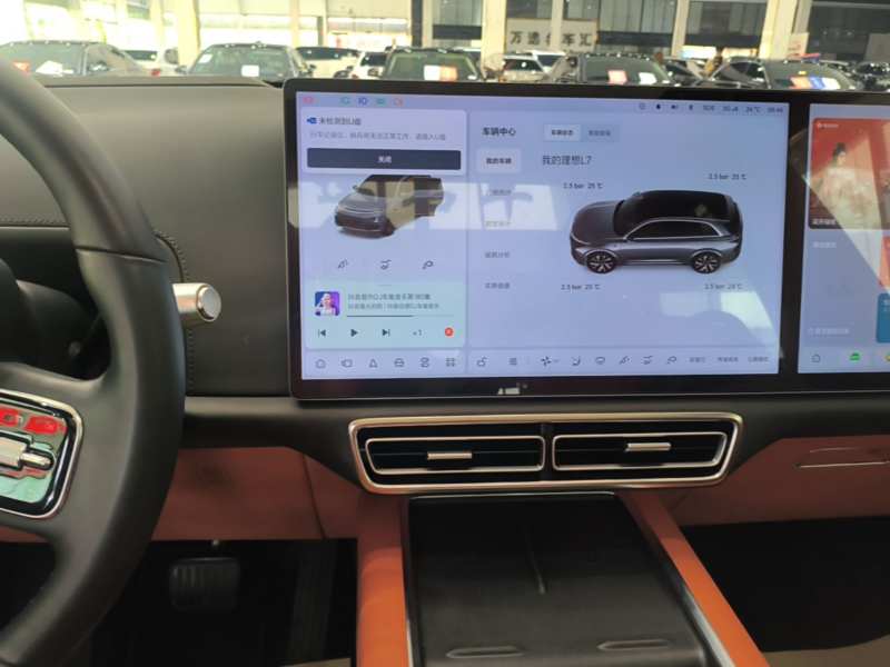 Used Li Auto L7 2023 Air model — 12