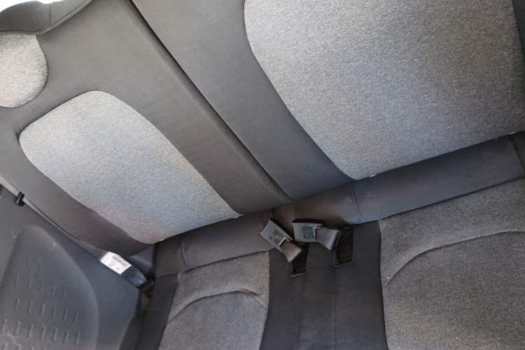 Used Wuling Hongguang MINIEV 2022 Macaron Premium Model – Lithium Iron Phosphate Left Rear Seat