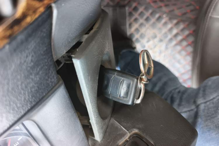 Used Huanghai Qisheng F1 2009 2.0L Two-Wheel Drive DD6460D