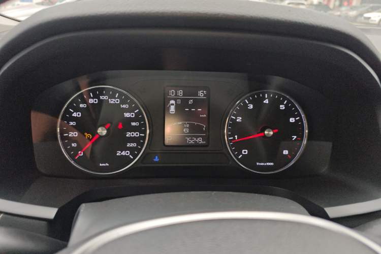 Used Roewe i6 2020 PLUS 1.6L CVT 4G Connected Glory Flagship Edition Instrument Cluster
