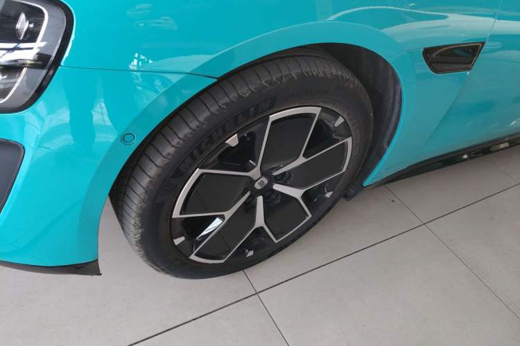 Used Xiaomi Auto SU7 2024 Rear-Drive Standard Founder Edition