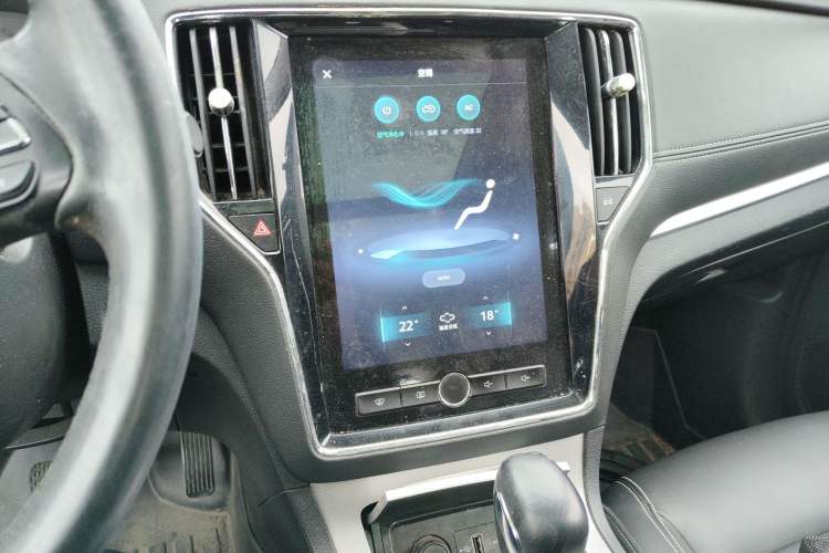 Used Roewe RX5 New Energy 2019 eRX5 50T Internet-Enhanced Flagship Edition
