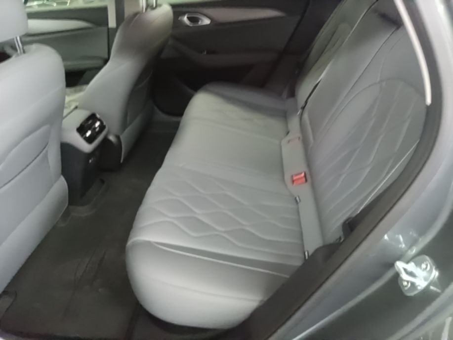 Geely Galaxy A7 2025 Model EM-i 70km Luxury Edition — снимка 20