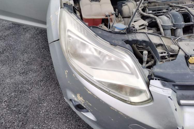 Used Ford Focus 2012 Sedan 1.6L Manual Comfort Model
