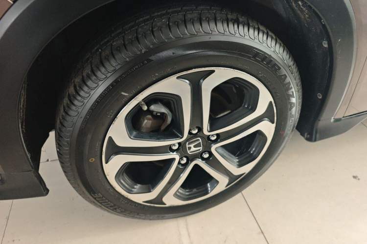 Used Honda XR-V 2015 1.8L VTi CVT Luxury Edition Left Front Wheel Hub