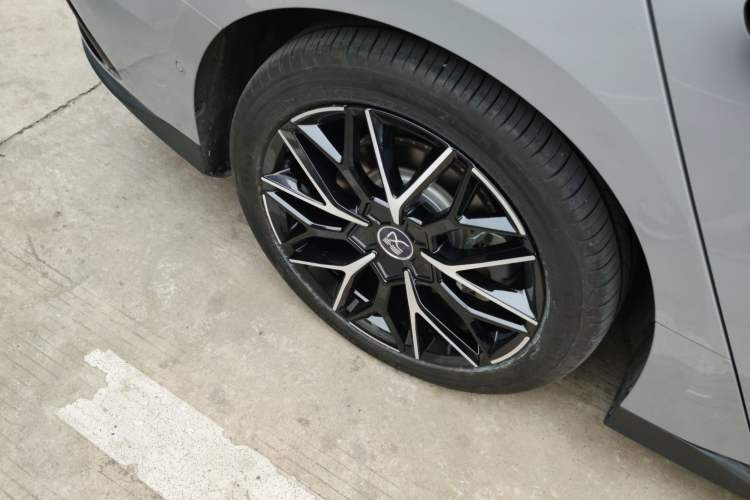 Used BYD Han 2025 EV Intelligent Driving Version 506KM Prestige Model