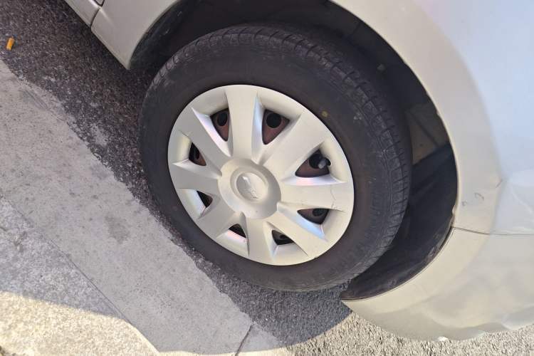 Used Chevrolet Sail 2011 Sedan 1.4L Manual Happiness Edition