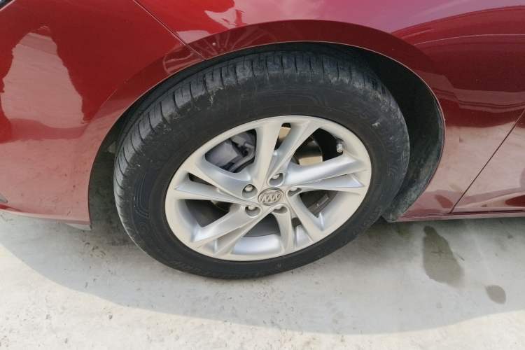 Used Buick Regal 2021 552T Elite Edition Left Front Wheel Hub