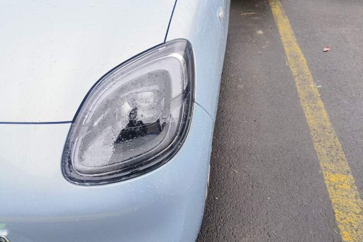 Used Wuling Hongguang MINIEV 2025 Four-Door Version Zhenxiang+ Edition Left Front Headlight