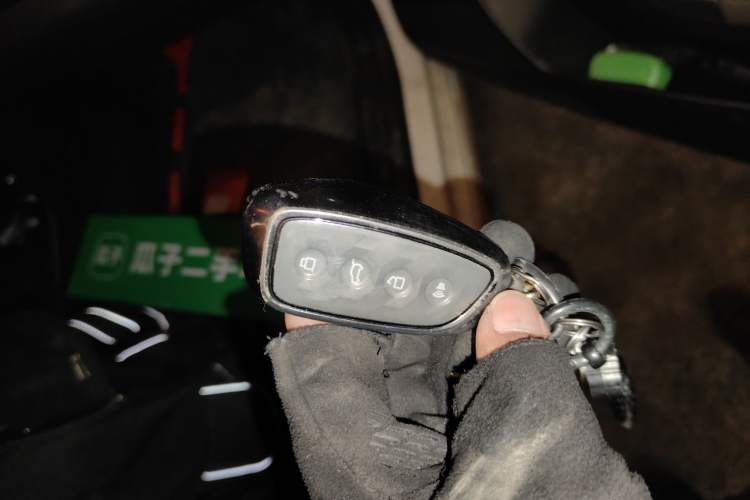 Used Volkswagen Lavida 2017 1.6L Manual Fashion Edition