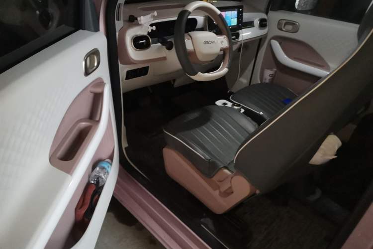 Used Geely Galaxy Panda 2025 210 km – Yuanqi Bear
